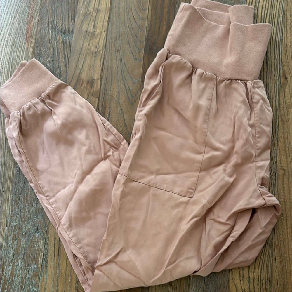 Tea n Rose Soft Pink Lounge Pants